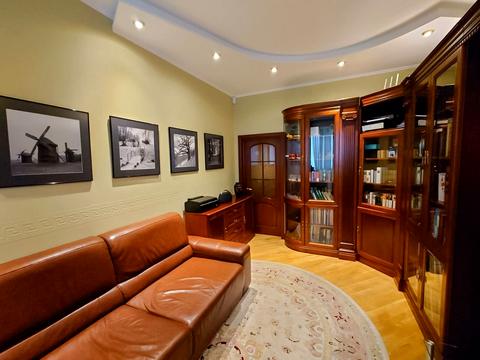 квартира за адресою Володимира Івасюка просп. (Героїв Сталінграду), 4