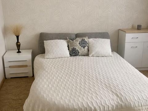 квартира за адресою Європейського Союзу просп. (Правди), 10