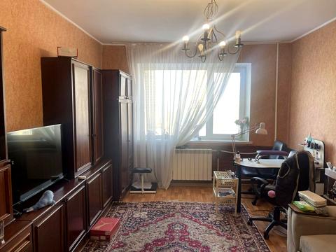 квартира за адресою Романа Шухевича просп. (Генерала Ватутіна), 8