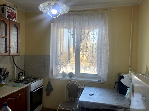 квартира за адресою Романа Шухевича просп. (Генерала Ватутіна), 8