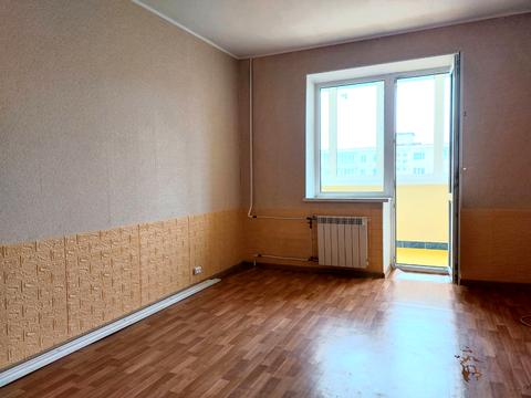 квартира за адресою Романа Шухевича просп. (Генерала Ватутіна), 8