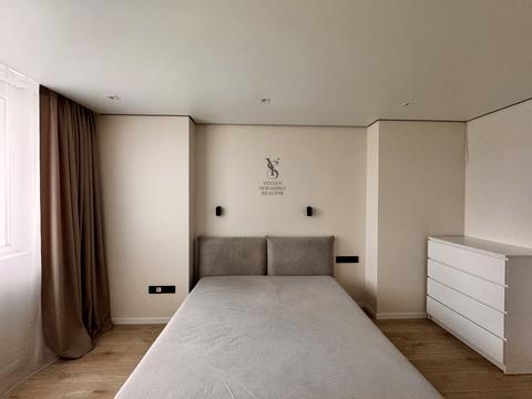 квартира за адресою Київ, Михайла Максимовича вул. (Онуфрія Трутенка), 32-Б