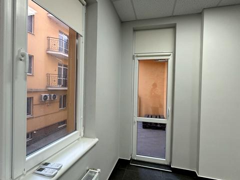 коммерческая по адресу Новосельского ул., 19