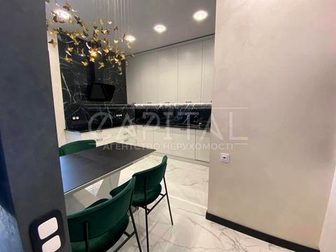 квартира за адресою Лабораторний пров., 7