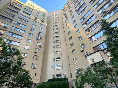 квартира за адресою Лабораторна вул., 14