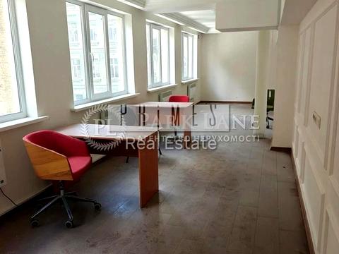 квартира за адресою Володимирська вул., 51/53