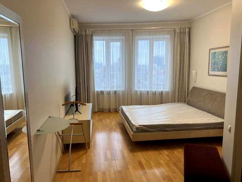 квартира за адресою Дмитрівська вул., 13-А