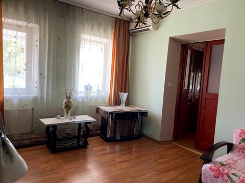 будинок за адресою Суворова