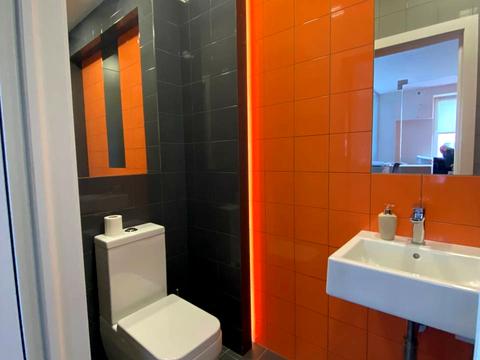 комерційна за адресою Сергія Подолинського вул. (Благоєва), 31-А