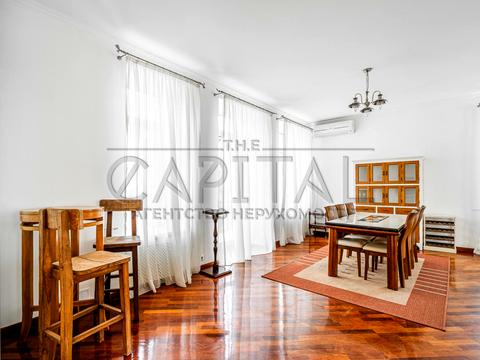 квартира за адресою Велика Васильківська вул. (Червоноармійська), 18