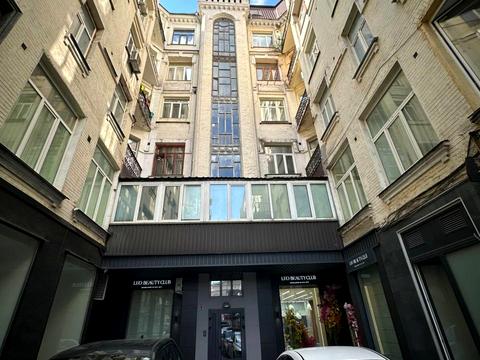 квартира за адресою Велика Васильківська вул. (Червоноармійська), 18