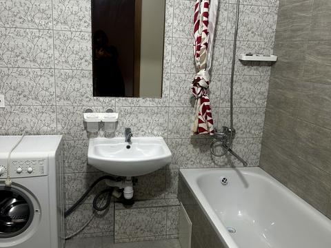 квартира за адресою Ревуцького вул., 54