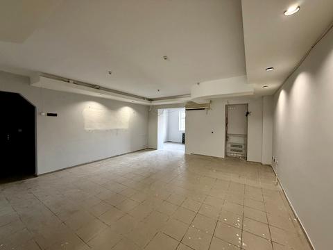 комерційна за адресою Університетська вул. (Першотравнева), 17/2