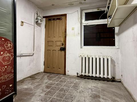 комерційна за адресою Університетська вул. (Першотравнева), 17/2