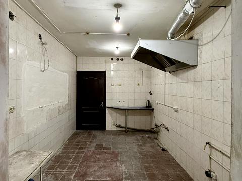 комерційна за адресою Університетська вул. (Першотравнева), 17/2