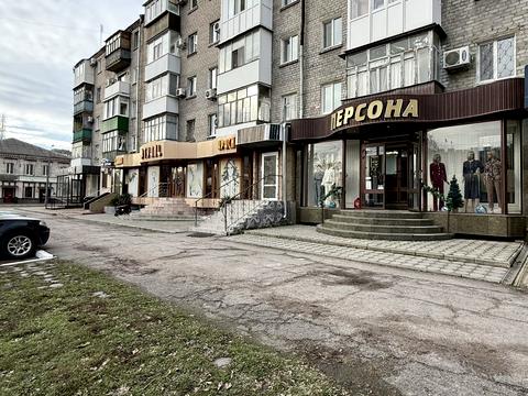 комерційна за адресою Університетська вул. (Першотравнева), 17/2