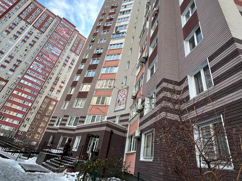 квартира по адресу Софии Русовой ул., 1