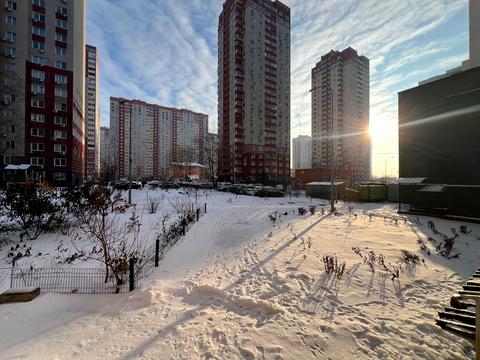 квартира по адресу Софии Русовой ул., 1