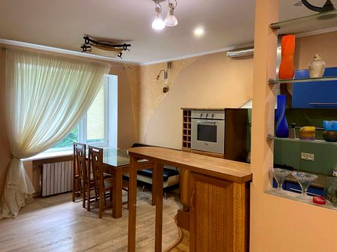 квартира за адресою Степана Бандери вул. (Костенка), 7