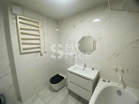 квартира за адресою Михайла Максимовича вул. (Онуфрія Трутенка), 32-А