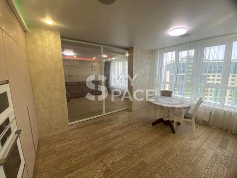 квартира за адресою Михайла Максимовича вул. (Онуфрія Трутенка), 32-А