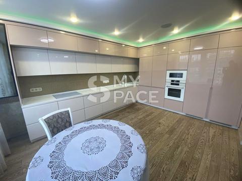 квартира за адресою Михайла Максимовича вул. (Онуфрія Трутенка), 32-А