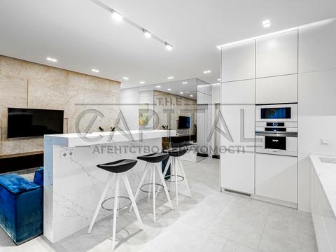 квартира за адресою Джона Маккейна вул. (Івана Кудрі), 7
