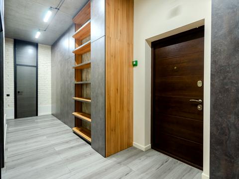 комерційна за адресою Джона Маккейна вул. (Івана Кудрі), 26