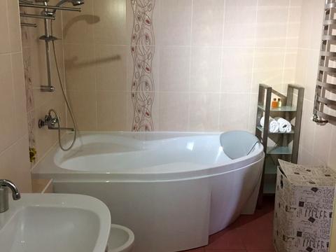 квартира за адресою Героїв УПА вул., 12