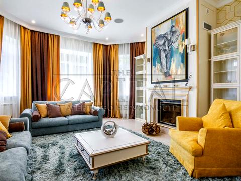 будинок за адресою Дачна вул.