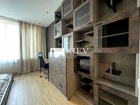 квартира за адресою Золотоустівська вул., 52