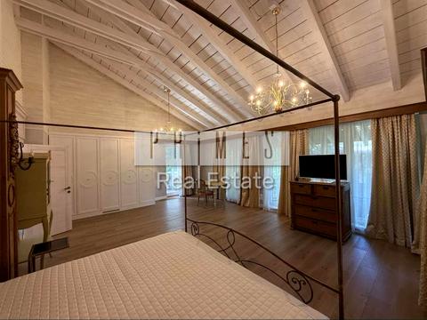 будинок за адресою Лісова вул.