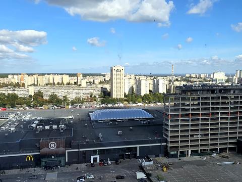 квартира за адресою Олександра Олеся вул., 13