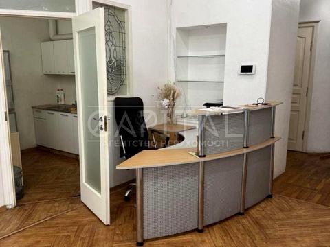 коммерческая по адресу Большая Васильковская ул. (Красноармейская), 47