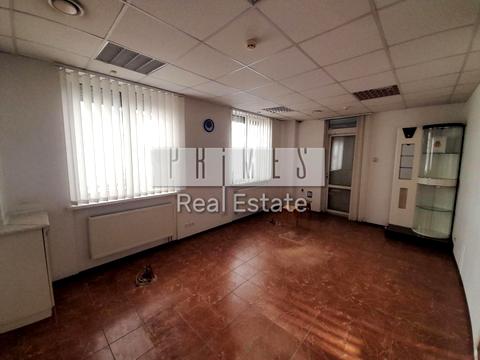 комерційна за адресою Анни Ахматової вул., 14а