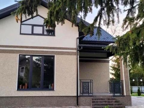 будинок за адресою Степана Бандер