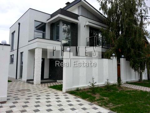 будинок за адресою Богдана Хмельницького вул.