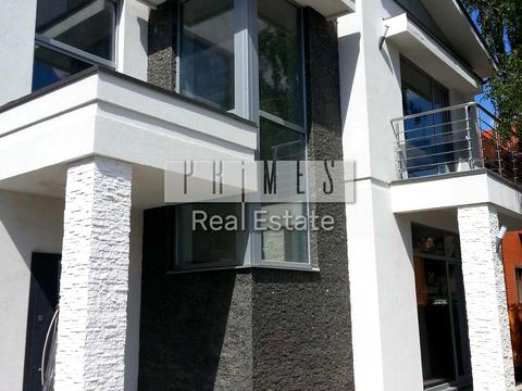 будинок за адресою Богдана Хмельницького вул.