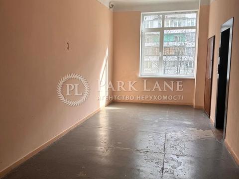 комерційна за адресою Богдана Гаврилишина вул. (Ванди Василевської), 7