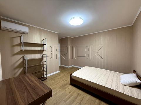 квартира за адресою Ревуцького вул., 9