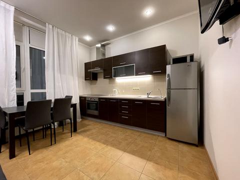 квартира за адресою Андрія Верхогляда вул. (Михайла Драгомирова), 5