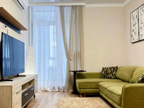 квартира за адресою Салютна вул., 2к1