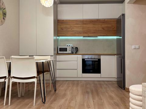 квартира за адресою Салютна вул., 2к1