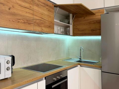 квартира за адресою Салютна вул., 2к1