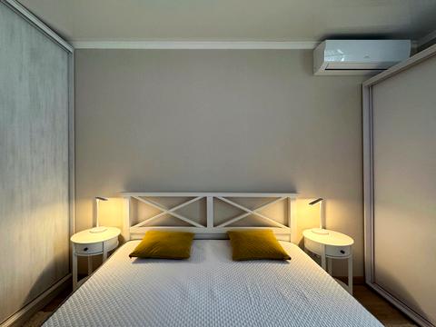 квартира за адресою Салютна вул., 2к1