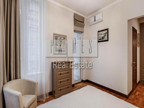 квартира за адресою Андрія Верхогляда вул. (Михайла Драгомирова), 16-Б