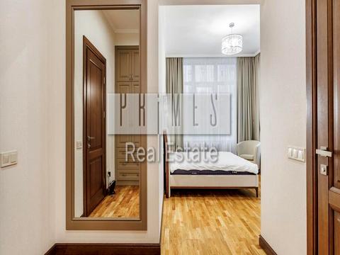 квартира за адресою Андрія Верхогляда вул. (Михайла Драгомирова), 16-Б