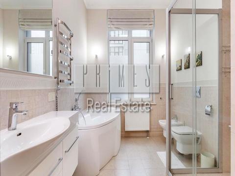 квартира за адресою Андрія Верхогляда вул. (Михайла Драгомирова), 16-Б