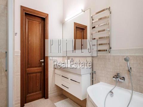 квартира за адресою Андрія Верхогляда вул. (Михайла Драгомирова), 16-Б