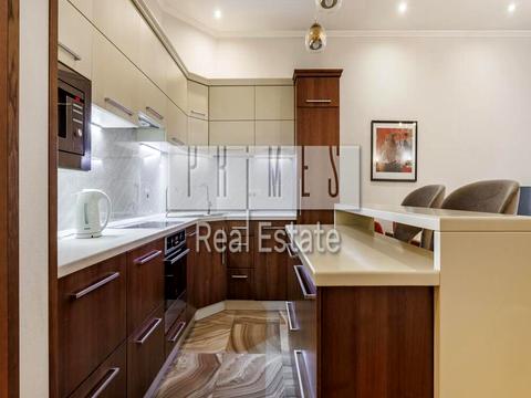 квартира за адресою Андрія Верхогляда вул. (Михайла Драгомирова), 16-Б